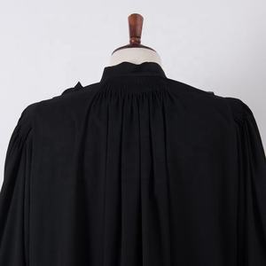 Robe et toge judiciaire traditionnelle noire de qualité supérieure pour avocats et magistrats - Product Image 5