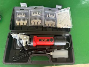 Esquiladora Eléctrica Profesional <span class=keywords><strong>de</strong></span> 690W <span class=keywords><strong>para</strong></span> Ovejas, Cortadora <span class=keywords><strong>de</strong></span> <span class=keywords><strong>Pelo</strong></span> Animal Flexible con Tijeras <span class=keywords><strong>para</strong></span> Lana, <span class=keywords><strong>para</strong></span> Uso Industrial y DIY - Product Image 2