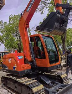 Mini-excavatrice sur chenilles Doosan DX75 d'occasion, 7 tonnes, faible nombre d'heures de travail, pour l'exportation - Product Image 6