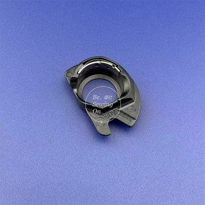 Boîtier de canette 359841-001 pour machines à <span class=keywords><strong>coudre</strong></span> domestiques <span class=keywords><strong>Singer</strong></span> 4205 4206 4210 4212 4220 4228 – <span class=keywords><strong>Accessoire</strong></span> de haute qualité - Product Image 1