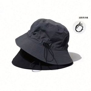 Chapeaux de pêcheurs imperméables d'été en gros avec protection UV et cordon de serrage - Product Image 1