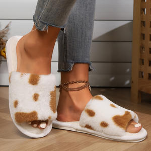 Wholesale Funny Cute Indoor <b>Home</b> Cow Plush for <b>Slippers</b> for Women Cushioning Open Toe Design for Winter Summer and Autumn Season - Product Image 4