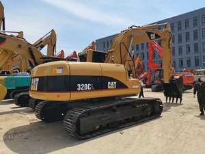Excavatrice sur chenilles d'occasion Cat 320CL 20 tonnes en excellent état, poids opérationnel de 22 tonnes, prix bas, promotion - Product Image 3