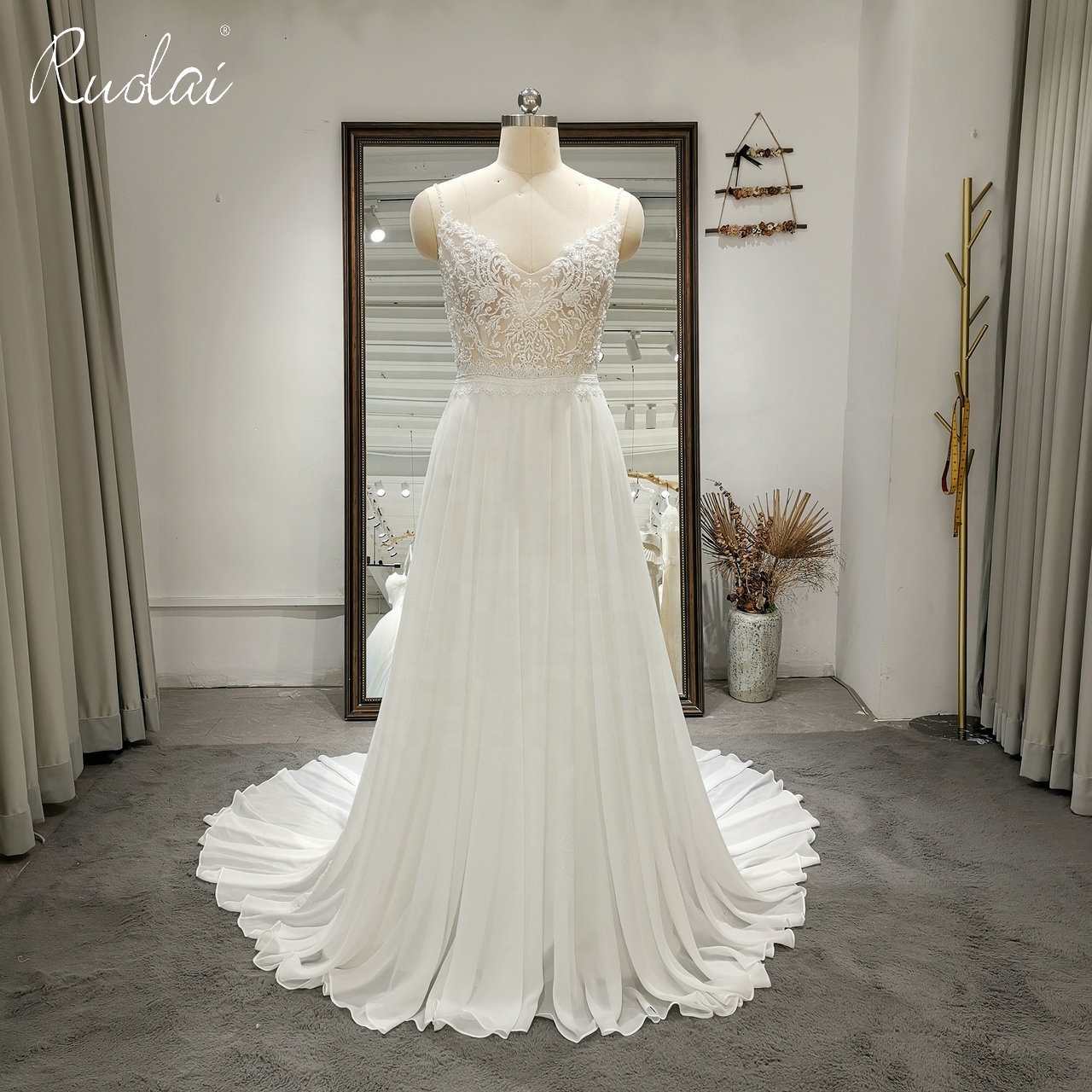 QW01173 Sexy Spaghetti Straps Beading Lace Wedding Dress Chiffon Pearls V Neck Open Back Bride Boho Gowns