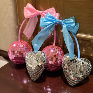 Specchio da Tavolo a Forma di Cuore con Glitter Rosso, Rosa e Argento per Decorazioni di Matrimoni, Anniversari, Feste e San Valentino - Product Image 3