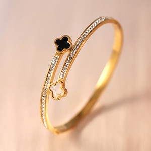 Brazalete con Diseño <span class=keywords><strong>de</strong></span> Trébol para Mujer, Elegante, Chapado en Oro <span class=keywords><strong>de</strong></span> 18k, Regalo <span class=keywords><strong>de</strong></span> Aniversario - Product Image 5