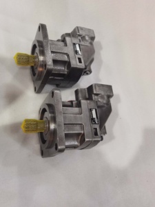 มอเตอร์ไฮดรอลิก F12-080-MS-SV-U-000-000-0 F12-125-MS-SV-S-000-000-0 มอเตอร์ไฮดรอลิกแบบลูกสูบเรเดียล - Product Image 1