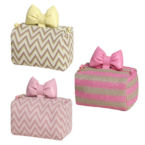 Bolsa de cosméticos de punto rosa con decoración de lazo, bolsa de maquillaje con cremallera, estuche de aseo de gran capacidad para viajes - Product Image 2