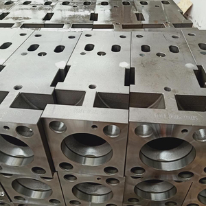 Marteau hydraulique de démolition de type latéral SB50 pour excavatrice de 11 à 16 tonnes - Product Image 6
