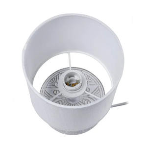 Lampe de table en céramique, 1xe14, ip20, blanche ; idéale pour l'éclairage décoratif et l'ambiance dans les maisons et les bureaux. - Product Image 3