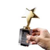 Petit trophée sportif hexagonal en cristal blanc personnalisé pour récompenser les excellents résultats des compétitions, souvenir créatif gravé au laser