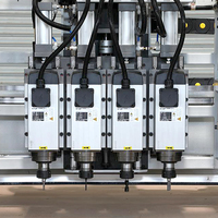 Routeur CNC automatique à broches 4*6KW facile à utiliser, ligne de travail de la machine de découpe CNC