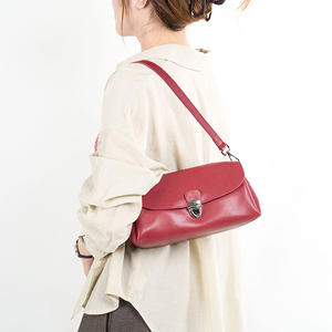 Bolso de Mujer de Cuero Retro de Moda, Novedad Transfronteriza, de Piel de Flor con Cristales, Bolso de Axila, Bandolera y de Hombro para el Día a Día - Product Image 3