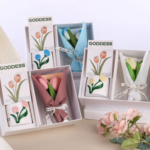 Set de Regalo para el Día de la Madre Ruipeiying - Vela Aromática de Tulipán y Caja de Libro de <span class=keywords><strong>Caperucita</strong></span> <span class=keywords><strong>Roja</strong></span> para Niñas (Venta al Por Mayor) - Product Image 5