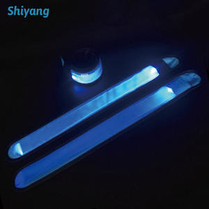 Brassard lumineux à LED en silicone pour le Sport, fermeture avec LOGO personnalisé, idéal pour la course à pied - Product Image 5