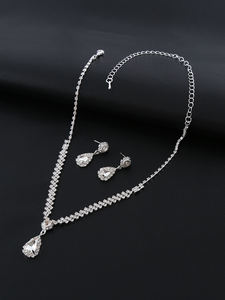 Ensemble de <span class=keywords><strong>collier</strong></span> et de boucles d'oreilles à fleurs simples et élégants, style vintage, bijoux plaqués argent pour les femmes, fiançailles, anniversaires, fêtes - Product Image 5