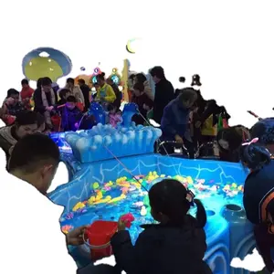 Anak-anak permainan mesin hiburan peralatan memancing fiberglass kolam pancing dengan menangani ikan