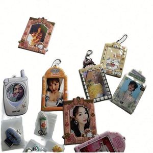 ที่ใส่การ์ดรูปภาพดีไซน์ใหม่ สำหรับสะสมรูปดาราเคป๊อป  พร้อมพวงกุญแจ - Product Image 2
