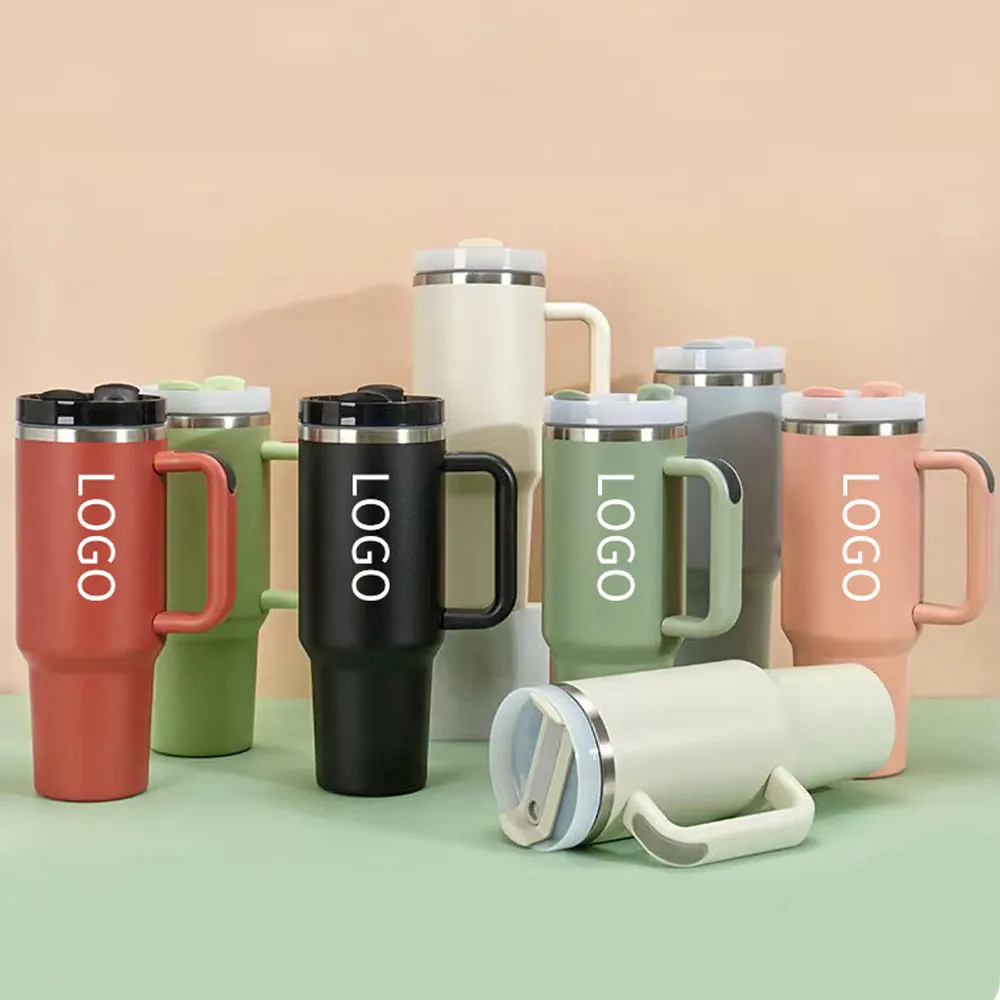 Vakum yalıtımlı 40oz Quencher araba Tumblers özelleştirilmiş paslanmaz çelik termos kupa 40oz Tumbler kulplu bardak kapaklar