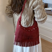 Sac à bandoulière Hobo vintage en daim style bohème, multi-couches, avec franges et rivets étoiles, pour femme, idéal pour les voyages, les vacances et le quotidien