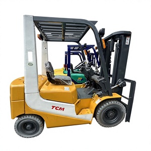 Hot <b>Sale</b> High Quality Used TCM FD25 3Ton Diesel Forklift with Three Stage Mast Offroad Stock Fast Delivery - Product Image 1