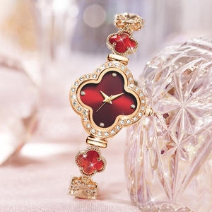 นาฬิกาข้อมือหน้าปัดสีเขียวแฟชั่นสำหรับผู้หญิงหรูหราสร้อยข้อมือรูปใบโคลเวอร์สี่แฉกนาฬิกากันน้ำเทรนด์เรียบง่ายสำหรับผู้ชาย - Product Image 3