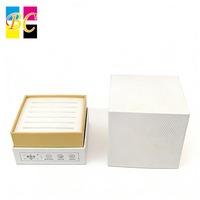 Boîte cadeau à bijoux bicolore or et blanc, en carton rigide, avec insert en mousse multi-emplacements, fermeture magnétique, gaufrage, vente en gros, sur mesure