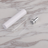 Flacon de parfum miniature personnalisé avec logo d'usine, 10 ml, en plastique, rechargeable, avec atomiseur pour emballage de Cologne