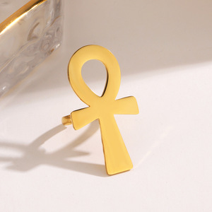 European and American Fashionable Stainless Steel Women's Jewelry Rings - 18K Gold Geometric Sunny Doll <b>Gift</b> Rings - Wholesale - Product Image 4