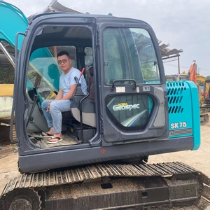 Kobelco เครื่องขุดดินระบบไฮดรอลิก SK75-8รถตักดิน kobelco มือสองสภาพดีสำหรับการก่อสร้าง - Product Image 2