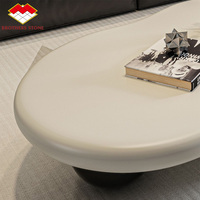 Table basse moderne en bois couleur crème nuageux, style nordique chic noir et blanc pour salons, villas et hôtels
