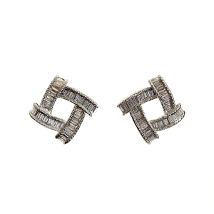 Orecchini a Perno Geometrici in Oro Bianco con Zirconi Taglio Baguette, Placcati in Rodio, Gioielli da Festa per Donna - Product Image 1