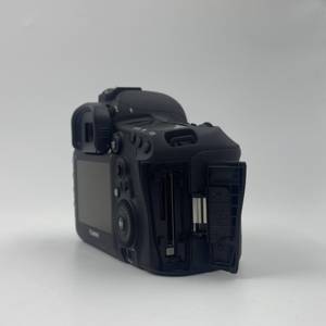 Appareil photo professionnel plein format DF Wholesale 5D4 avec grand écran tactile LCD, résolution 4K, objectif et carte – Nouveau modèle 5D Mark IV - Product Image 2