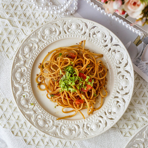 Plats en céramique creux gaufrés européens Assiettes blanches Plateau de service à dessert en porcelaine <span class=keywords><strong>Assiette</strong></span> de petit déjeuner <span class=keywords><strong>Assiette</strong></span> à salade <span class=keywords><strong>Assiette</strong></span> à steak - Product Image 3
