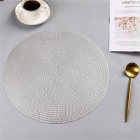 K1363 Sets de table ronds en PVC creux pour restaurant, dessous de plat anti-chaleur pour table à manger