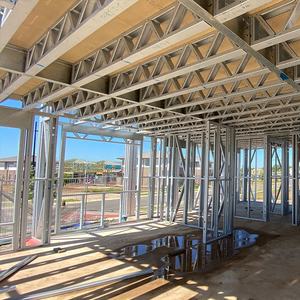 Chine Bungalow moderne préfabriqué <span class=keywords><strong>chalet</strong></span> <span class=keywords><strong>jardin</strong></span> maison grand-mère café plat maisons préfabriquées maison à ossature en acier <span class=keywords><strong>de</strong></span> calibre léger - Product Image 6