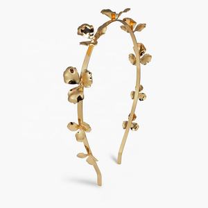 عصابة رأس معدنية عصرية على الطراز الأوروبي والأمريكية عالية الجودة ، إكسسوار شعر بسيط للفتيات - Product Image 1