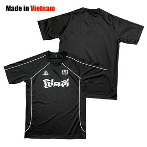 Maillot de football rétro à col rond, logo brodé personnalisé, respirant, surdimensionné - Product Image 1