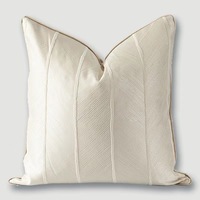 Housse de coussin moderne de luxe léger avec passepoil, taie d'oreiller jacquard géométrique, coussin décoratif pour hôtel, canapé et salon