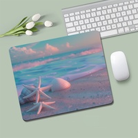 Tapis de souris portable pour bureau, base en caoutchouc antidérapante, thème anime plage de sable, design mignon et personnalisé, petit format, compatible ordinateur portable, en stock