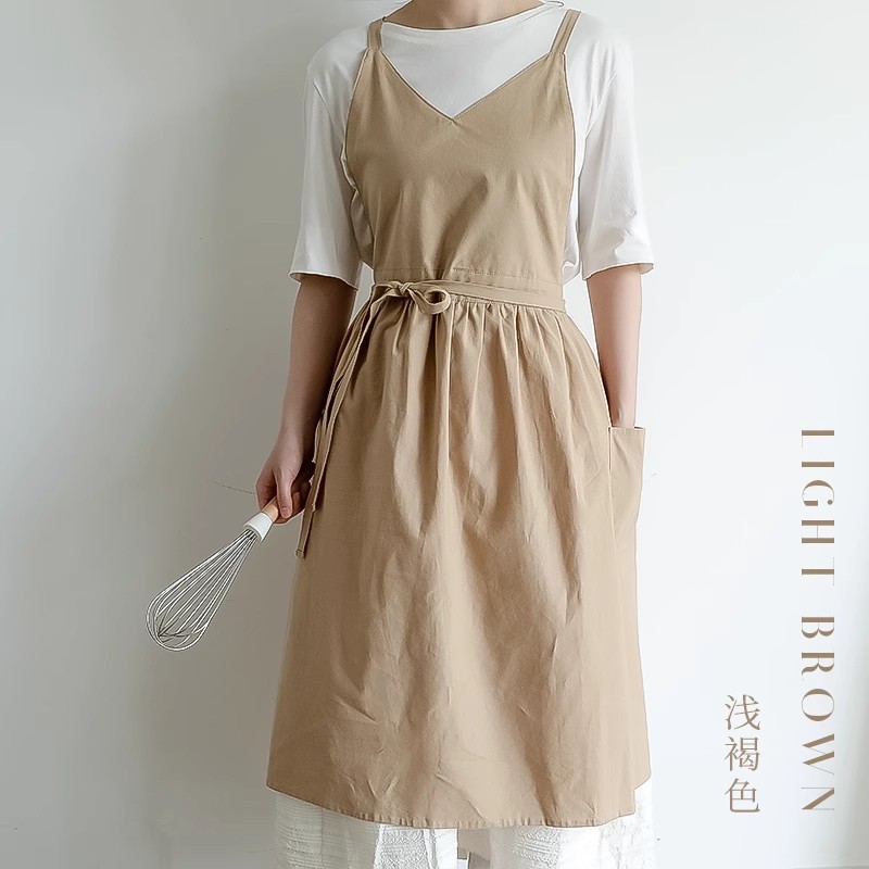 Small V-neck apron - light brown