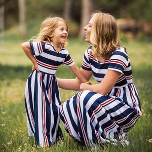 Moda mamá y los niños un par de mira de familia juego trajes de ropa de bebé niñas vestido madre hija vestido de los niños ropa - Product Image 3