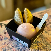 Gobelets et coupes personnalisés écologiques pour crème glacée, yaourt, pouding, bingsu, glace molle, en papier et plastique, avec couvercles dôme, emballage pour desserts