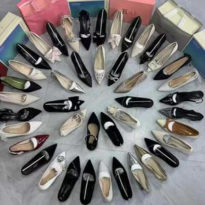 Proveedor Directo en China de Zapatos de Baloncesto, Nuevos, al por Mayor, Premium, en Fardos, para Niños, Mujeres, Hombres, Bolsas Ukay, Tacones Brillantes, Sandalias - Product Image 1