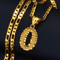 Collier tendance en laiton plaqué or avec chaîne à maillons et pendentif cubain style punk 26 lettres de l'alphabet pour couple, idéal pour les soirées