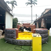 Jeux pour adultes utilisés dans le commerce pour rodéo Bull Riding Machine Controls Gonflable Tauromachie Mécanique Bull Ride à vendre