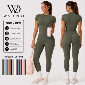 Ensemble de <span class=keywords><strong>yoga</strong></span> 2 pièces pour <span class=keywords><strong>femme</strong></span> avec logo personnalisé, col montant, leggings sans couture avant, haut à manches courtes, effet ventre plat, sensation seconde peau, <span class=keywords><strong>tenue</strong></span> de sport - Product Image 1