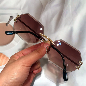 Lunettes de soleil uniques sans monture à bords taillés en diamant pour femmes, style vintage, marque de luxe italienne, en alliage, verres dégradés, pour hommes, 2023 - Product Image 2