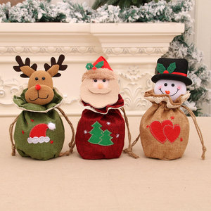 Nuevas decoraciones navideñas: bolsa de lino con forma de manzana, bolsa de regalo 3D de dibujos animados con campana y cierre de cordón, bolsa para dulces. - Product Image 4