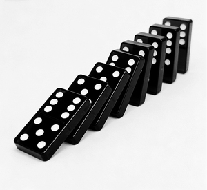 Juego de Dominó de Acrílico Personalizado para Juegos en Casa y Fiestas Temáticas, Clientes Corporativos, Casinos y <span class=keywords><strong>VIPs</strong></span> como Regalos Ejecutivos Premium - Product Image 2